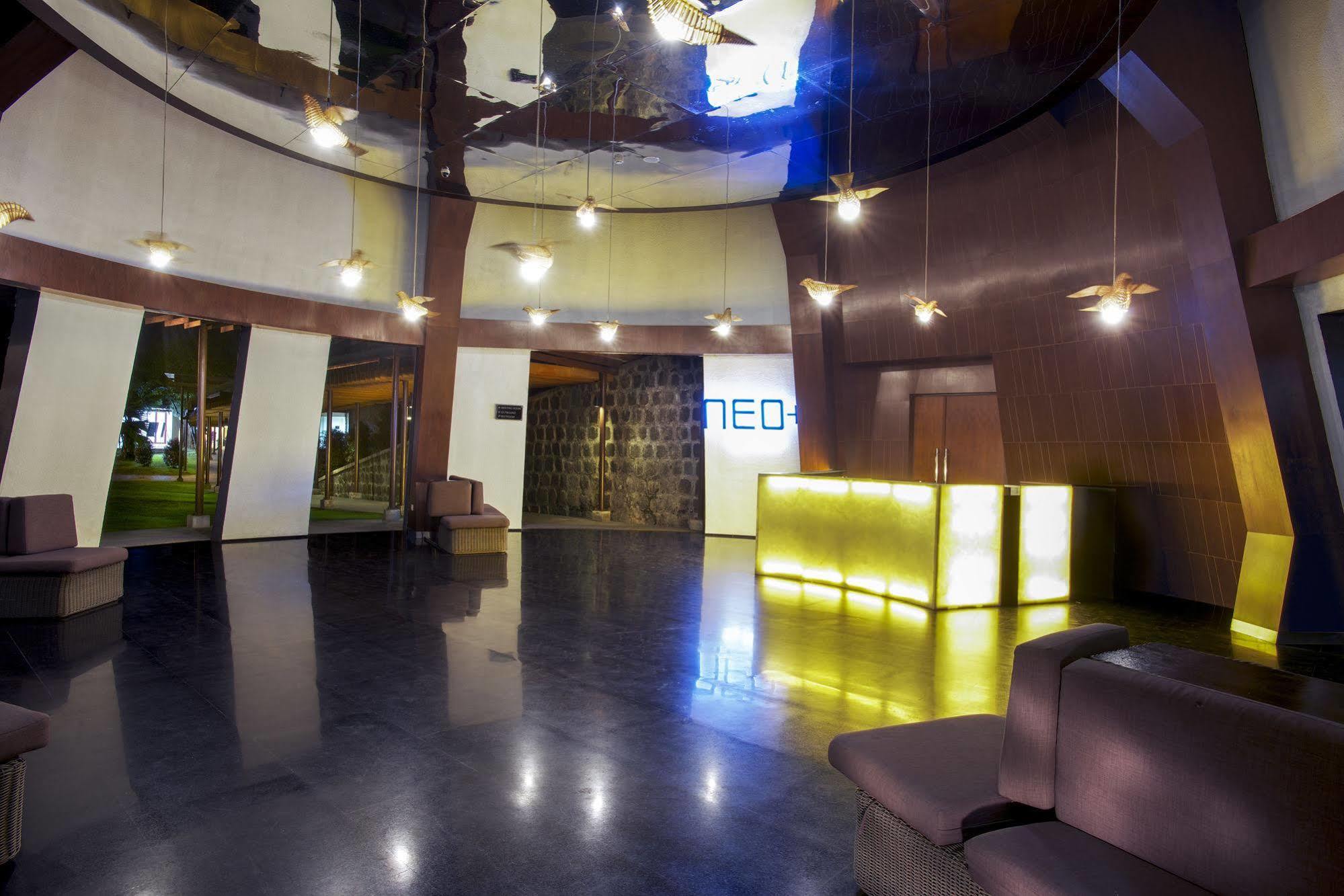 Hotel Neo+ Green Savana Sentul City Bogor Zewnętrze zdjęcie